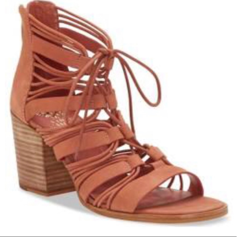 KAIANN SANDAL Vince Camuto 7.5 Wide
